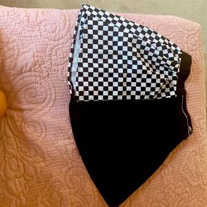 I am selling a skirt